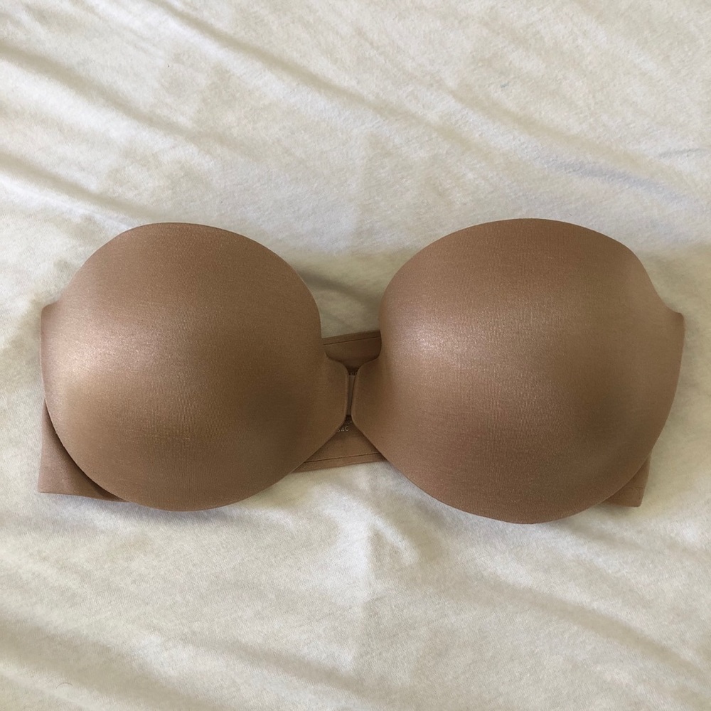Victoria’s Secret Strapless bra